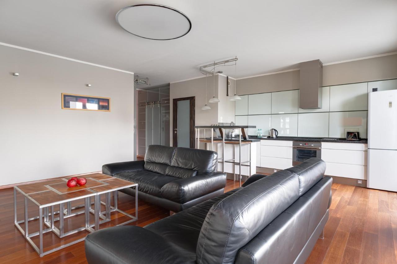 Lasek Marcelinski 2-Bedroom Apartment Poznań Esterno foto